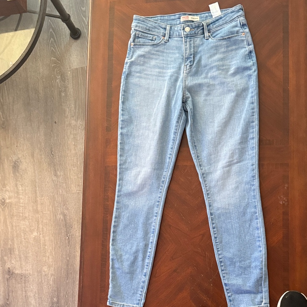 Signature by Levi Strauss Women's Light Blue Skinny Jeans